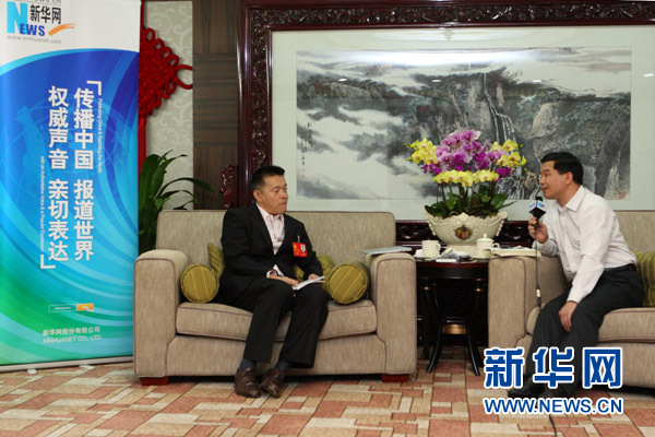 胡鞍鋼:始終如一朝既定目標(biāo)不懈奮斗在世界大國(guó)中獨(dú)一無(wú)二