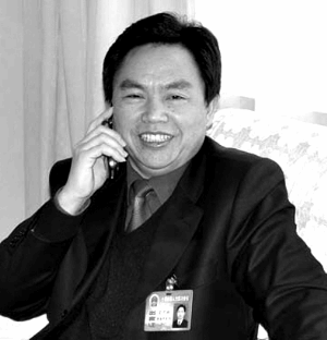 縣委書記遭舉報被雙規(guī) 42名縣人大代表為其鳴冤