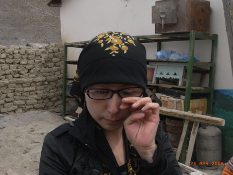 新疆十大杰出母親阿尼帕：現在最盼望收養汶川地震孤兒