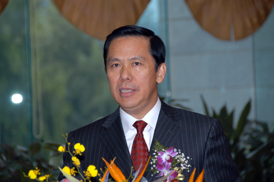 東航與云南省政府簽訂《戰略合作協議》金孔雀將重新飛上藍天