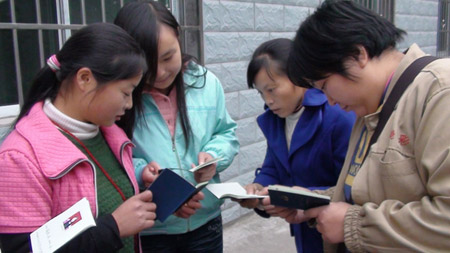 學到技能并就業 10名殘疾人喜上加喜