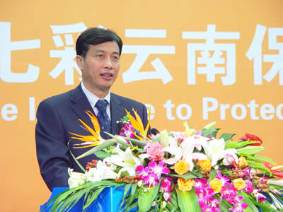 王建華：“七彩云南保護行動”使云南天藍地綠水清