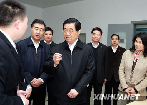 殷殷南粵情 切切話創(chuàng)新 胡錦濤在廣東珠海考察工作