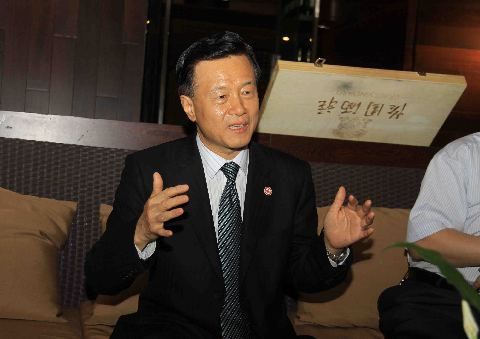 許榮茂：樓市調控政策并非打擊房地產商