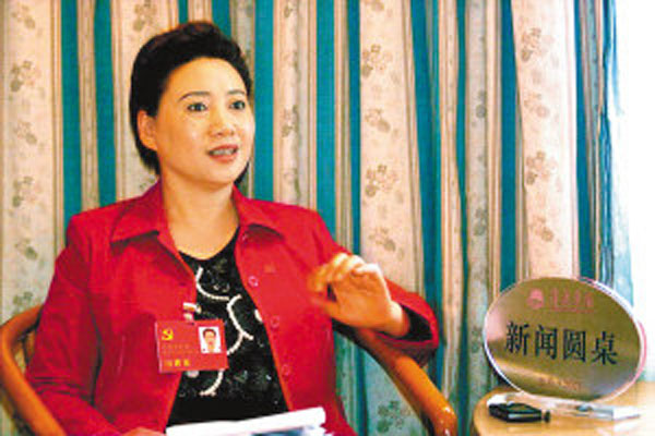 文強(qiáng)情人陳光明提前退休 曾被稱為“重慶警界女杰”圖