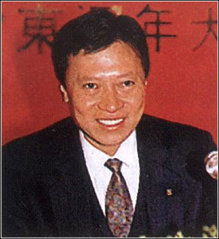 吸金地產(chǎn)界:10位女富豪和17位男富豪大PK