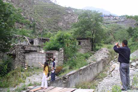 汶川總動(dòng)員防治汛期地災(zāi)