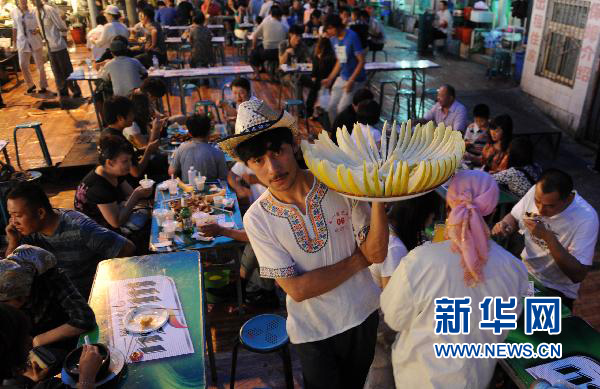 在烏魯木齊觀察“7·5”事件一周年:平靜與不平靜