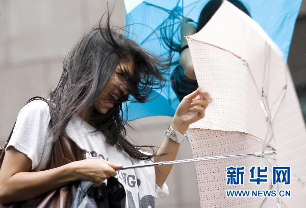 臺風“燦都”已在廣東吳川登陸 預計今晚進入廣西