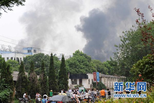 10時(shí)10分南京市一工廠發(fā)生爆炸 死傷人數(shù)不明