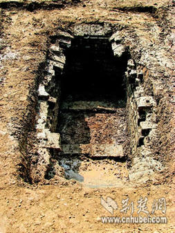 江夏區發現北宋夫妻并穴墓 出土文物20余件