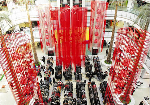 商業市場 大眾化綜合市場唱主角