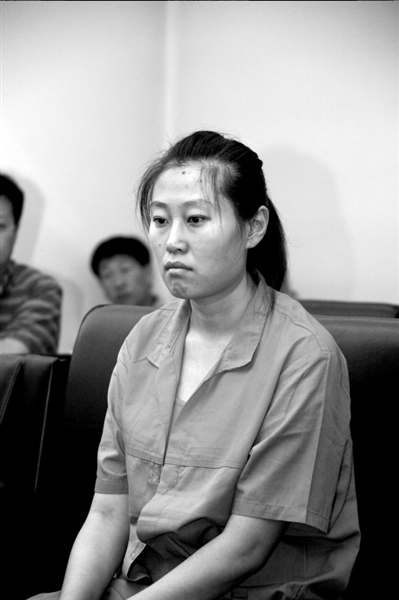 前空姐韓免稅店進(jìn)貨 被認(rèn)定走私普通貨物罪判11年