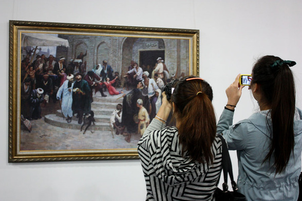 天山魂—哈孜·艾買提美術作品展今日在烏開幕