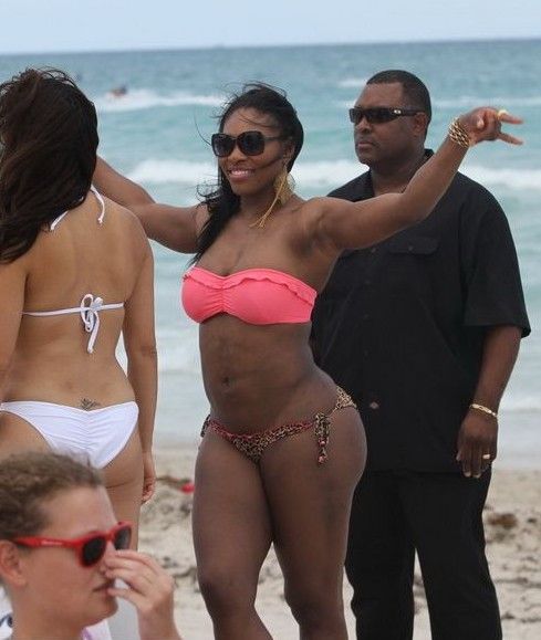 雷人風景線 大媽郭晶晶領(lǐng)銜神奇造型