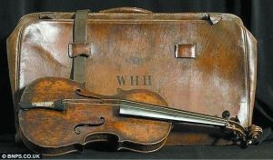 泰坦尼克號上小提琴現(xiàn)身：價值可達六位數(shù)
