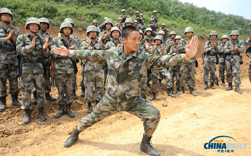 從清華大學走出來的“鐵軍”連長楚科緯