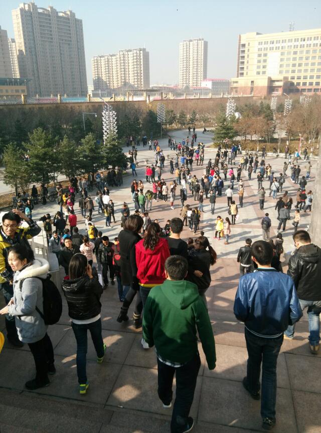 吉林省松原發(fā)生5.5級地震 網(wǎng)友稱震感強烈上街躲避