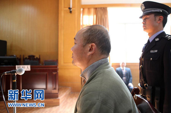 云南大關官員強奸幼女案再審宣判 郭玉馳改判為有期徒刑8年