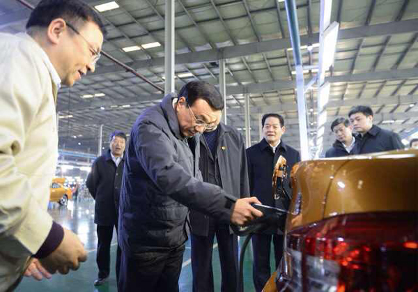 李克強：直面問題，向污染宣戰(zhàn)！