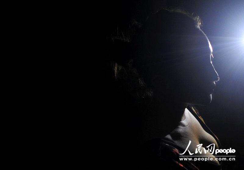 圖片故事：東莞女工為圓模特夢(mèng)多次整容