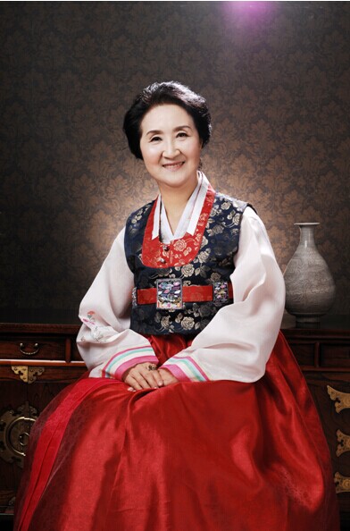 池福子——特邀藝術(shù)大家獻(xiàn)禮抗日戰(zhàn)爭勝利70周年