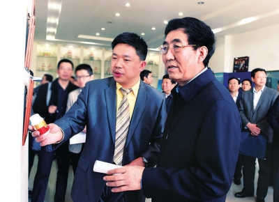 強化重點企業支撐作用 力保經濟平穩較快發展