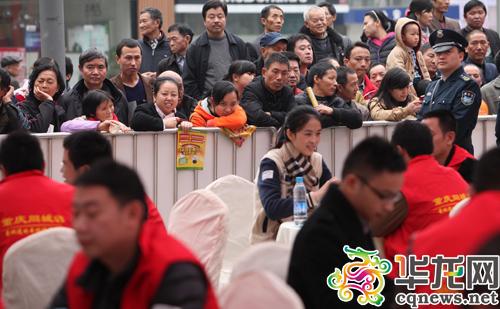 85后女子奪“斗地主”賽重慶站冠軍 爭奪百萬大獎