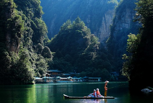 搶購“自由旅神” 千人免票暢游張家界