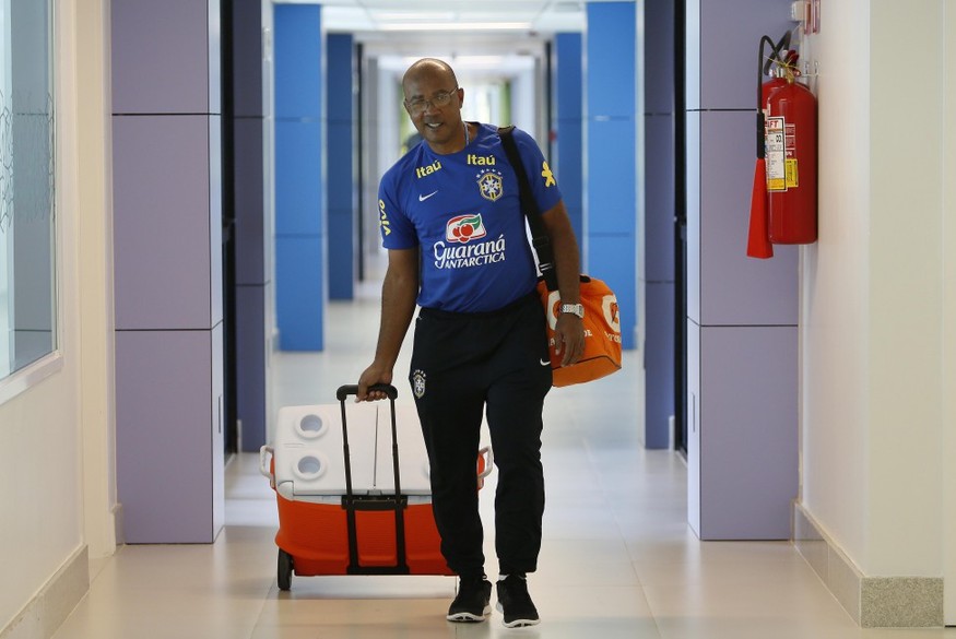 巴西隊長恢復參加合練 內馬爾等人水中訓練