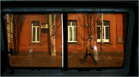 烏克蘭鋼鐵業(yè)迎來(lái)寒冬 經(jīng)濟(jì)低迷加劇政局動(dòng)蕩