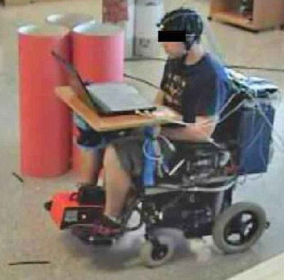 西班牙科學(xué)家發(fā)明“思動(dòng)椅” 助高位癱瘓病人自由行動(dòng)