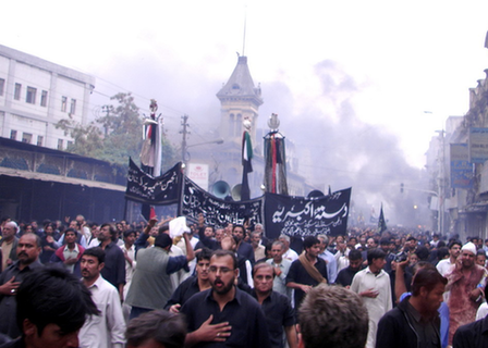 巴基斯坦卡拉奇爆炸死亡人數上升至33人