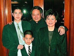 新民周刊：李安與D大哥