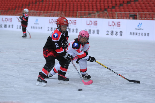 冬季運(yùn)動掀熱潮 “白色經(jīng)濟(jì)”成熱點(diǎn)