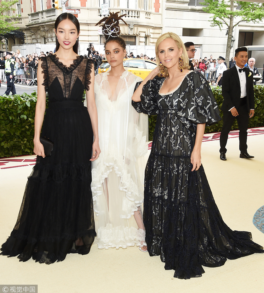 美出新高度：時(shí)尚界奧斯卡Met Gala精彩瞬間回顧（組圖）