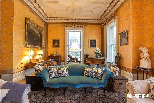 權(quán)游最甜愛情修成正果:哈靈頓和萊斯利舉行婚禮