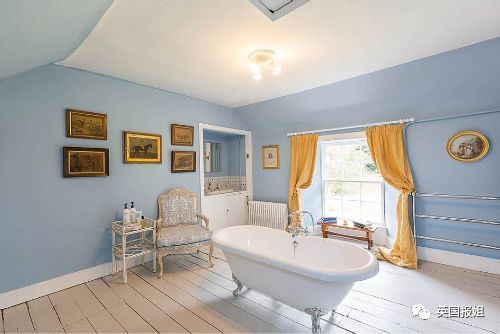 權(quán)游最甜愛情修成正果:哈靈頓和萊斯利舉行婚禮