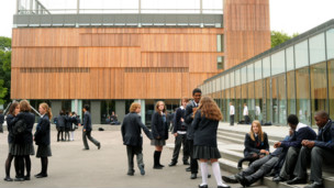 留英解析：英公立學校首次招收中國學生