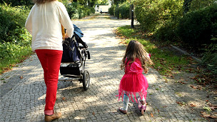 英國將宣布延長學校時間增加托兒服務