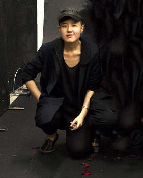 留英訪談：新戲營造愛與虛無的空間