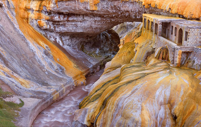 壯觀！真實存在于地球上的奇異美景(組圖)