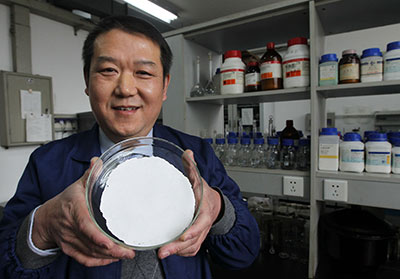 “紙里也能包住火” 科學家發明高柔韌性“耐火紙”(圖)