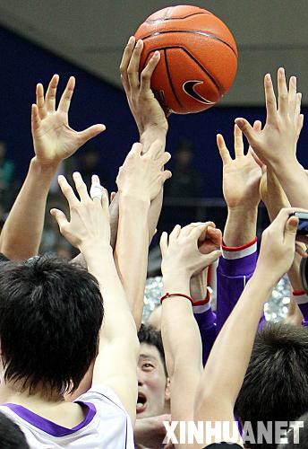 上海加時賽險勝遼寧盼盼 艱難晉級半決賽