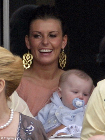 魯尼兒子賽馬場亮真容 小王子5個月全球首發