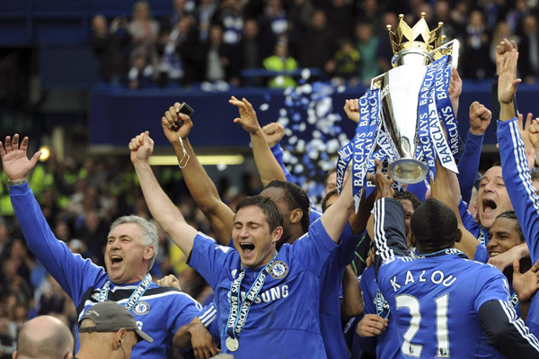 英超：切爾西力壓曼聯(lián)1分 第四次奪冠