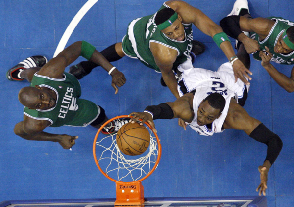 皮爾斯阿倫砍47分 魔術敗綠衫軍先折一陣