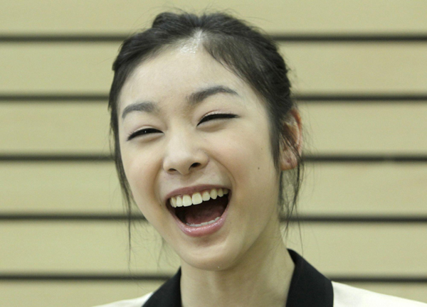 金妍兒綻放清新笑容