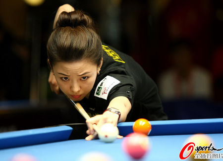 潘曉婷比賽中遭狂拍影響發揮 忍無可忍投訴裁判