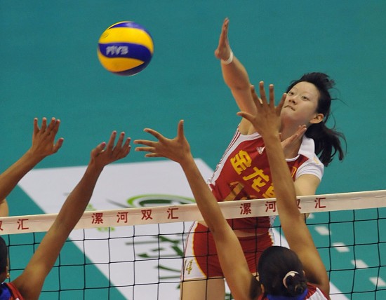 中國女排“王家軍”擊敗古巴 首秀獲亞軍